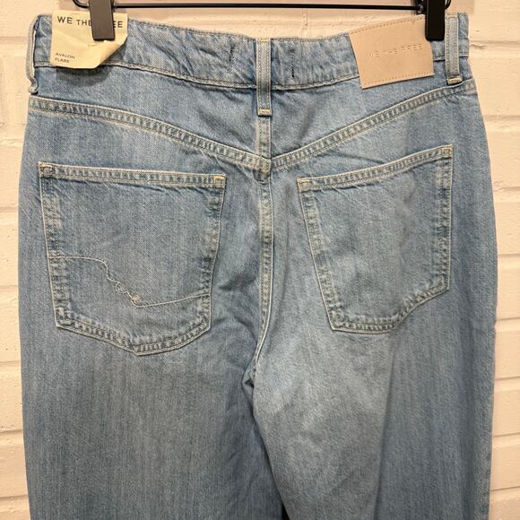 We the Free People NWT Avalon Drapey Flare Jeans Sz 28 Short Oversized Baggy - Picture 6 of 15